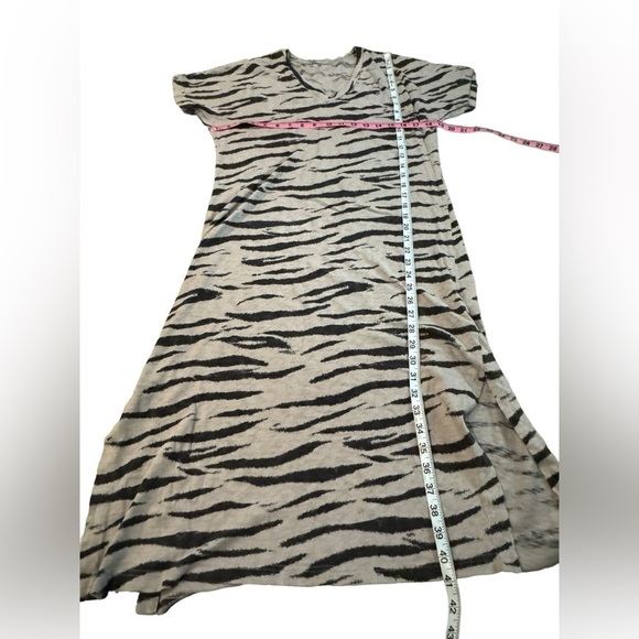 EUC Rails Ren Tee Midi Dress Beige watercolor tiger print Small - Picture 8 of 13